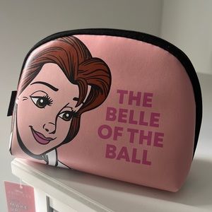 BRAND NEW Belle Make-Up Bag 💛🌹